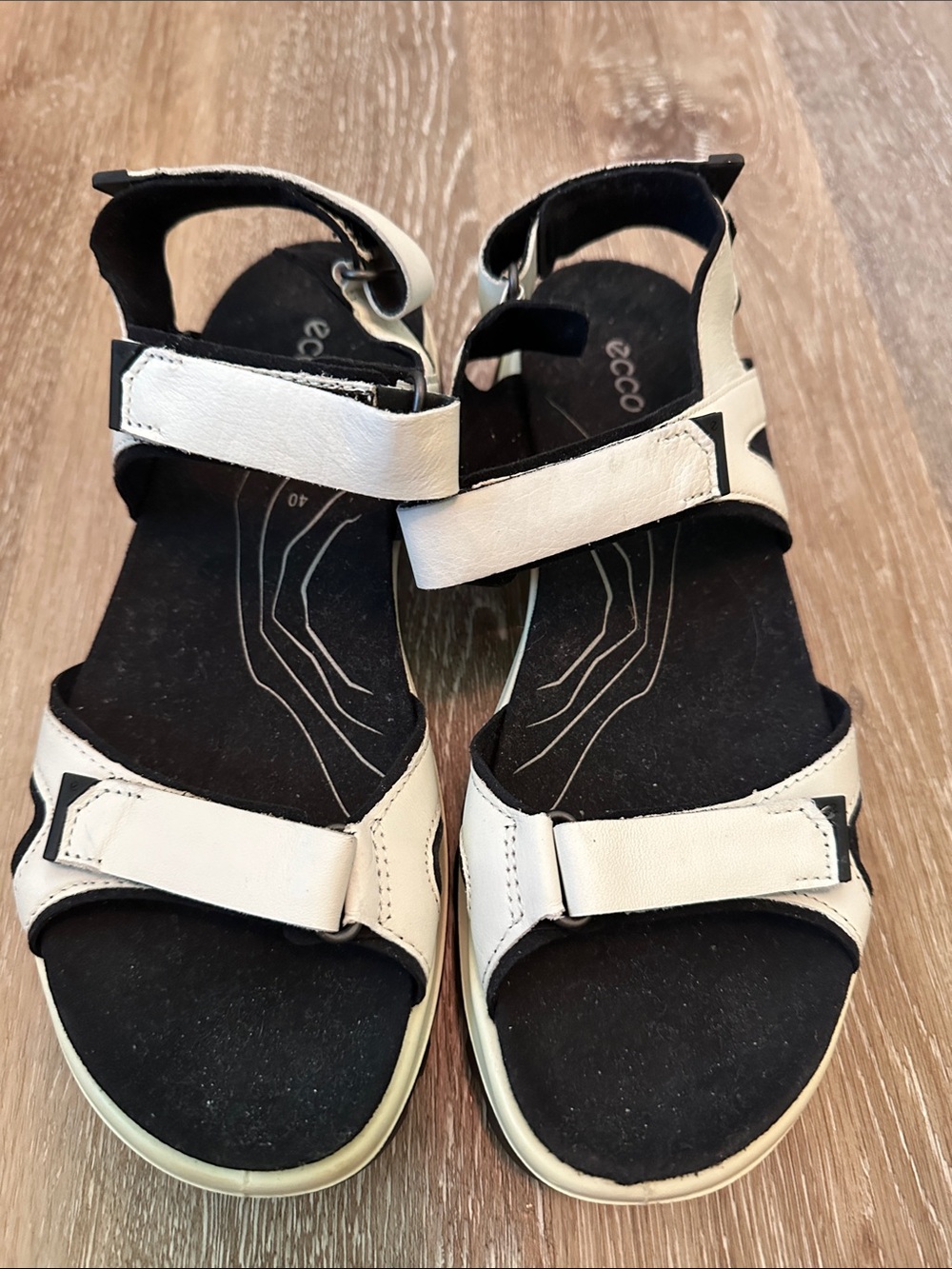 Ecco White and Black Leather Adjustable Strap Sandals
